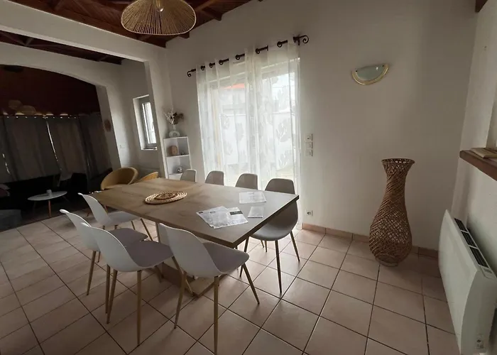 Maison Rue Du Phare Centre Ville Chez Christine